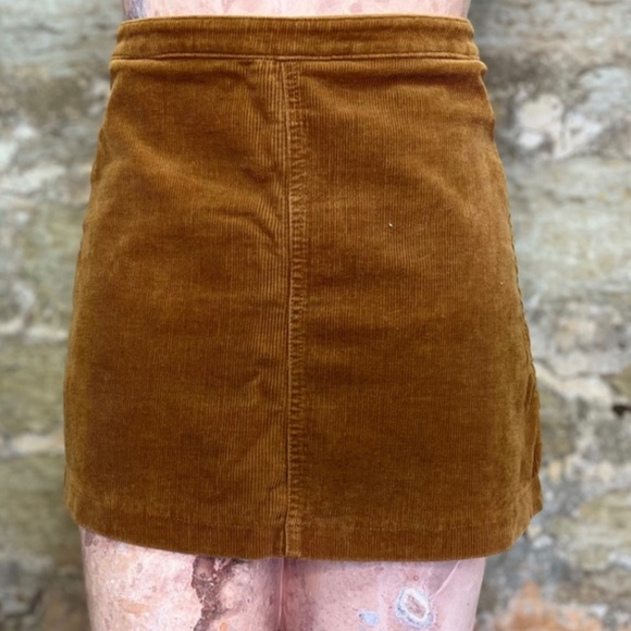 Tufted Corduroy Skirt - Picture 1 of 6